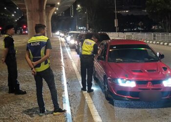 SEBANYAK 18 buah kenderaan disita manakala 151 lagi saman atas pelbagai kesalahan dikeluarkan dalam operasi pencegahan jenayah bersepadu di sekitar daerah Barat Daya, Pulau Pinang, kelmarin