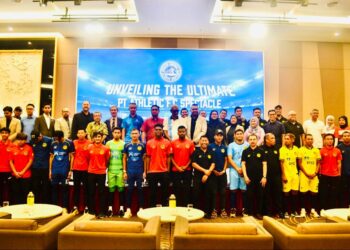 BARISAN pemain PT Athletic FC diperkenalkan dalam majlis pengenalan pemain dan jersi pasukan berkenaan di Putrajaya.