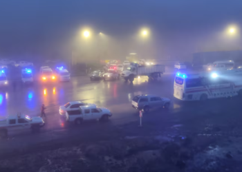 HELIKOPTER yang membawa Presiden Iran Raisi terhempas, pencarian sedang dijalankan. -REUTERS