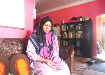 NUR Azza Assyaqiren Azhar ketika ditemui di Kampung Poh Tambahan, Bidor di  Tapah hari ini. - UTUSAN
