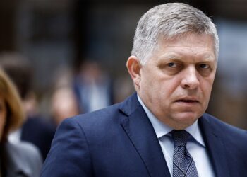 ROBERT FICO