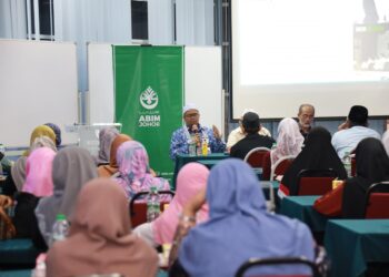 UMAT Islam perlu memberi penerangan dengan lebih giat terutama kepada masyarakat bukan Muslim, supaya mereka dapat memahami isu tersebut dari aspek kemanusiaan.