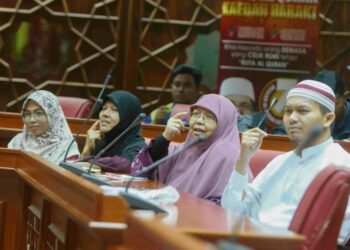 PENGANJURAN wacana akademik dapat membantu menambah kefahaman tentang ajaran Islam sebenar yang menuntut tatacara hidup sederhana selain menjauhkan diri dari kefahaman ekstrem dan ghuluw (melampau) dalam beragama.