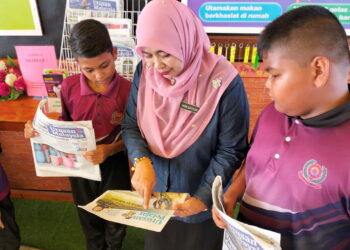 PENULISAN yang berunsur kritikan sosial mampu menggalakkan masyarakat untuk berfikir dengan kritis selain merefleksi diri. - UTUSAN
