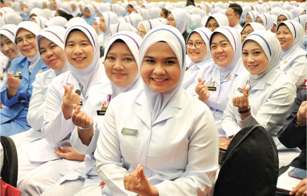 Jururawat minta elaun asas RM100 dinaikkan, 17 tahun tidak disemak