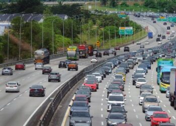 PLUS menjangkakan sebanyak 2.52 juta kenderaan pada hari-hari puncak sempena sambutan Hari Raya Aidiladha yang disambut umat Islam pada Isnin ini.