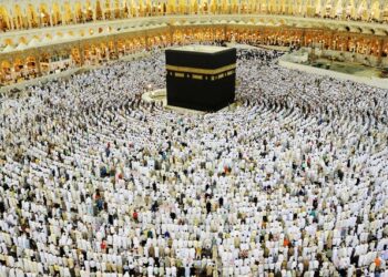 Berhati-hati memilih individu melakukan badal haji kerana dikhuatiri ada penipuan. - Gambar hiasan