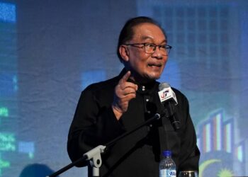 ANWAR IBRAHIM