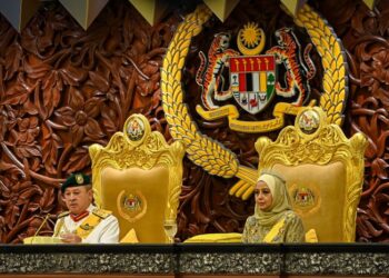 PERTABALAN Sultan Ibrahim sebagai Yang di-Pertuan Agong ke-17 adalah satu peristiwa bersejarah yang mengingatkan kita tentang pentingnya kesetiaan kepada raja dan negara. – JABATAN PENERANGAN