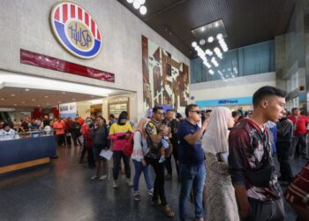UMAT Islam perlu menyusun strategi dan keutamaan untuk memperbaiki kedudukan kewangan individu, isi rumah dan seterusnya masyarakat.