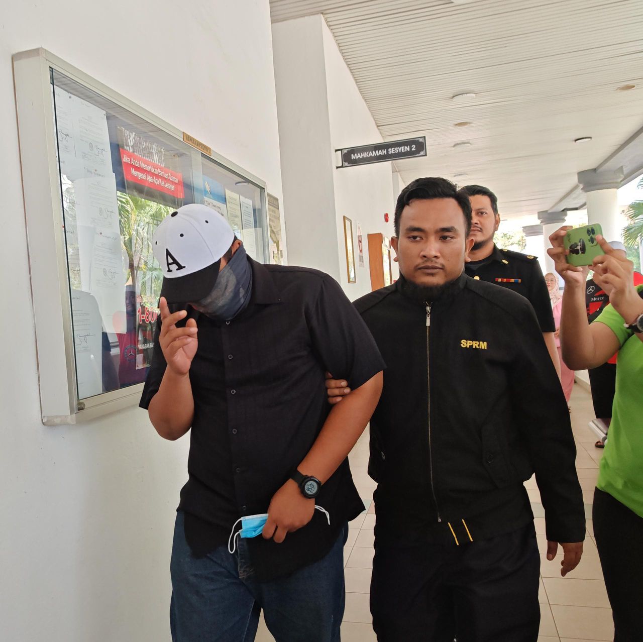 Anggota JPJ hadapi 40 pertuduhan rasuah