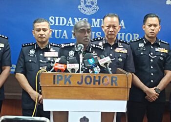 M. KUMAR mengadakan sidang àkhbar tentang tangkapan berkenaan kes penculikan seorang kanak-kanak perempuan, Albertine Leo Jia Hui di IPK Johor, Johor Bahru.