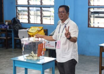 KEMENANGAN Abidin Ismail dikaitkan dengan protes kaum Cina serta India ekoran penyasaran subsidi dan pengundi atas pagar.