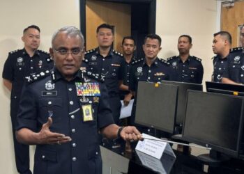 RAMLI Mohamed Yoosuf bercakap kepada pemberita pada sidang akhbar di Menara KPJ, Kuala Lumpur, hari ini.