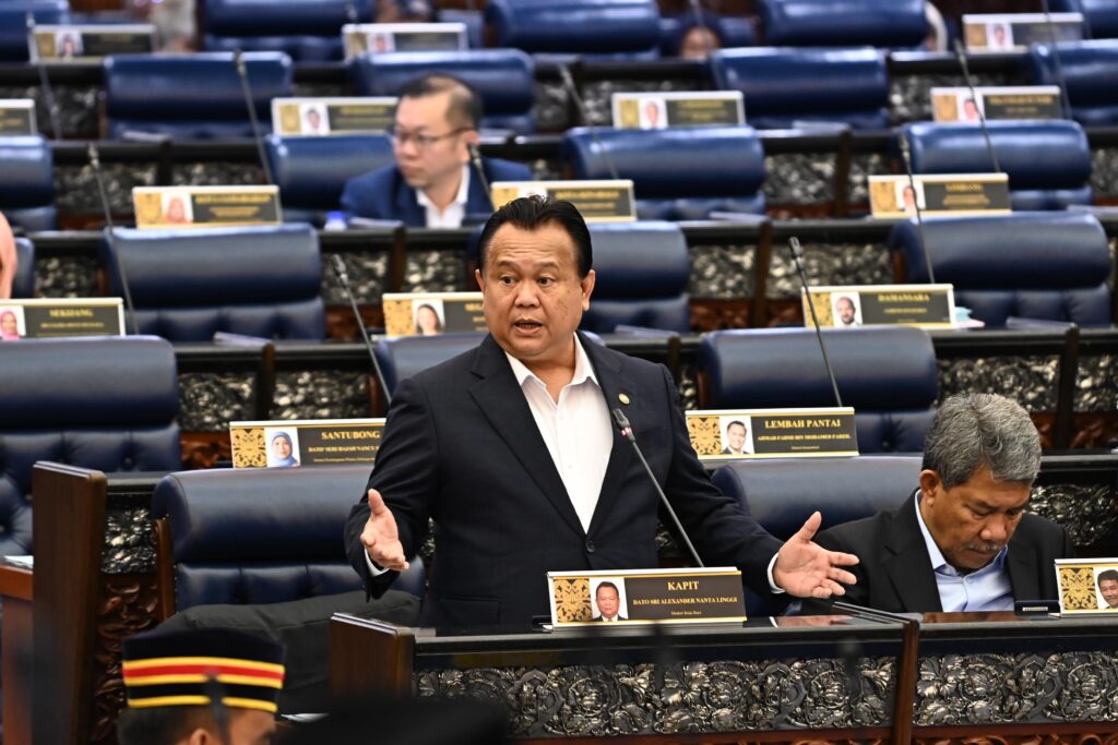 PARLIMEN: Syarikat konsesi wajib laksana ujian penilaian turapan jalanan