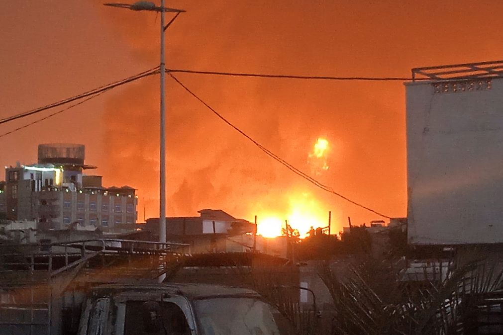 3 maut, 80 cedera serangan udara di Yemen