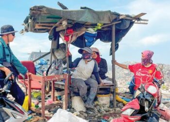 SEMUA pusat pelupusan sampah yang ada di negara ini hanya mampu bertahan dan menampung sehingga 10 tahun lagi apabila pembuangan plastik terus meningkat.