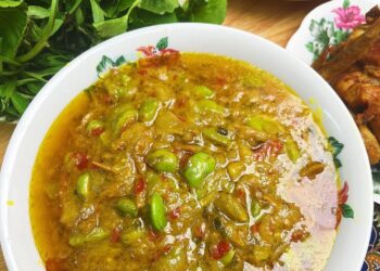 SAMBAL tempoyak
bilis petai.