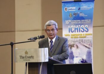 MARDZUKI Muhammad ketika merasmikan Persidangan Mengenai Kemanusiaan dan Sains Sosial Antarabangsa (ICHiSS 2024) Ke-16 di Putrajaya.
