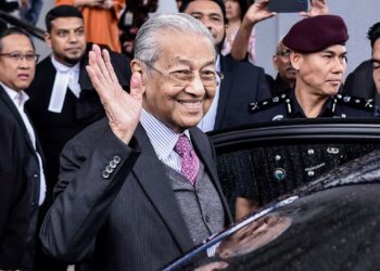 DR. MAHATHIR MOHAMAD