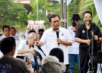 MOHD. Shafie Apdal semasa Jelajah Presiden Warisan di Sepanggar, Kota Kinabalu baru-baru ini.