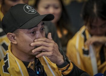 Datuk Azizulhasni Awang.