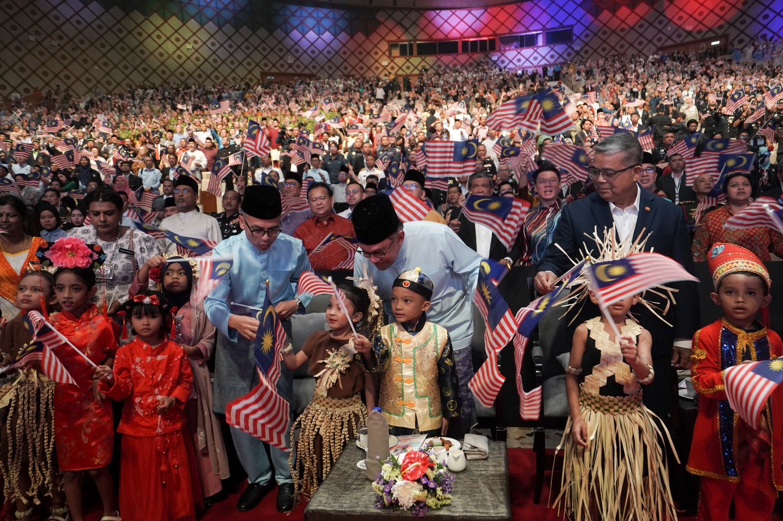 Hari Kebangsaan 2024 tempat baharu rakyat berpaut – PM