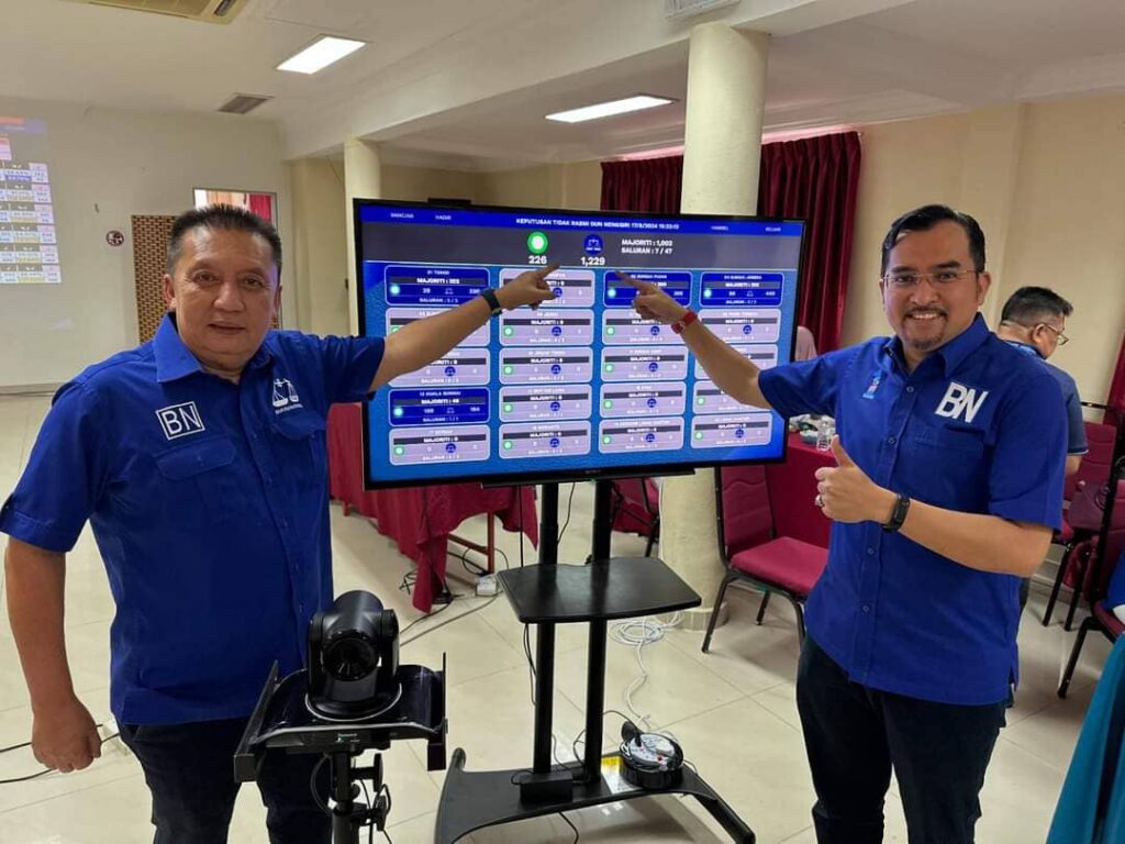 Tak rasmi: BN menang tiga peti undi Orang Asli Tak rasmi: BN menang tiga peti undi Orang Asli