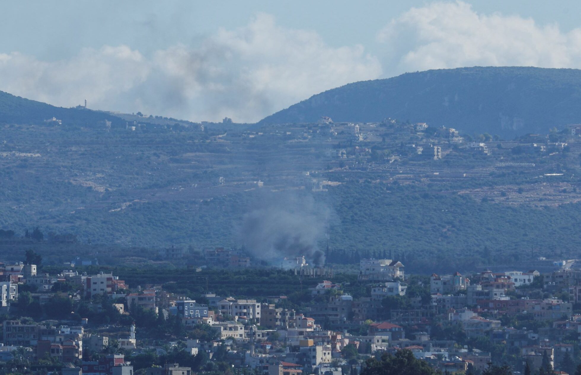 Serangan udara Israel bunuh komander Hamas di Lubnan
