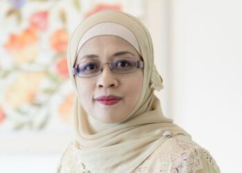 SINAR ultra ungu A dan B (UVA/UVB) daripada cahaya matahari menjadi punca utama sehingga boleh menyebabkan kerosakan DNA di dalam kulit. - Dr. Nazirin Ariffin