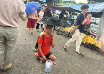 SALAH seorang pengemis OKU warga China yang ditahan Jabatan Imigresen  dalam Op Serkap yang dijalankan di sekitar Johor Bahru.