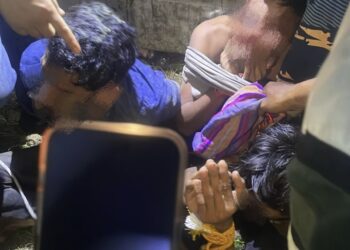 PATI warga Myanmar yang ditangkap penduduk kampung selepas didakwa terlibat dalam kes samun di Kampung Batu Karang, Rantau Panjang, Kelantan.