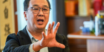 DOMINIC LAU HOE CHAI