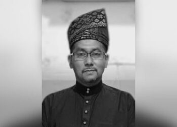 ALLAHYARHAM Datuk Mohd. Kamil Abd. Aziz