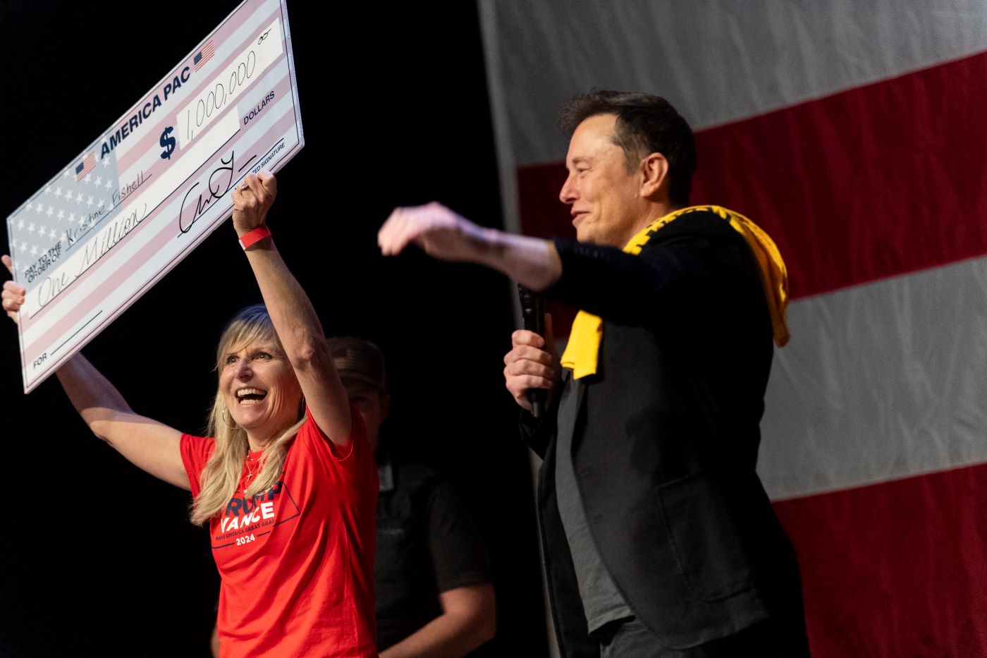 Hadiah RM4.35 juta Elon Musk langgar undang-undang pilihan raya
