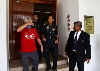 LIM Chean Cheang, 53, didenda RM18,000 selepas mengaku bersalah menyimpan diesel tanpa kebenaran di Mahkamah Sesyen Alor Setar. - UTUSAN/ SHAHIR NOORDIN