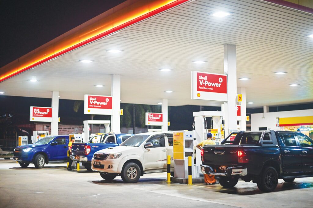 RON97, diesel naik tiga sen 1 subsidi petrol re