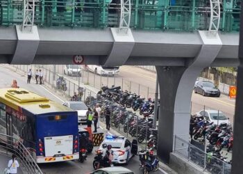 LOKASI seorang lelaki warganegara Sri Lanka maut selepas terjun dari jejantas antara  JB Sentral dan Bangunan Sultan Iskandar (BSI), Johor Bahru.