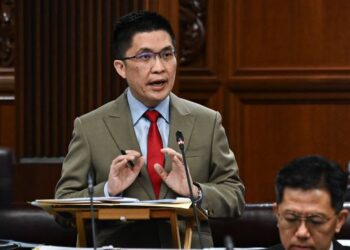 WONG Kah Woh ketika menjawab soalan tambahan Lee Chean Chung (PH-Petaling Jaya) di Dewan Rakyat, semalam.