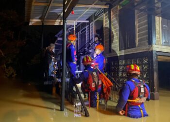 Lebih 4,378 penduduk dipindahkan ke pusat pemindahan sementara di Kedah berikutan banjir pagi ini.