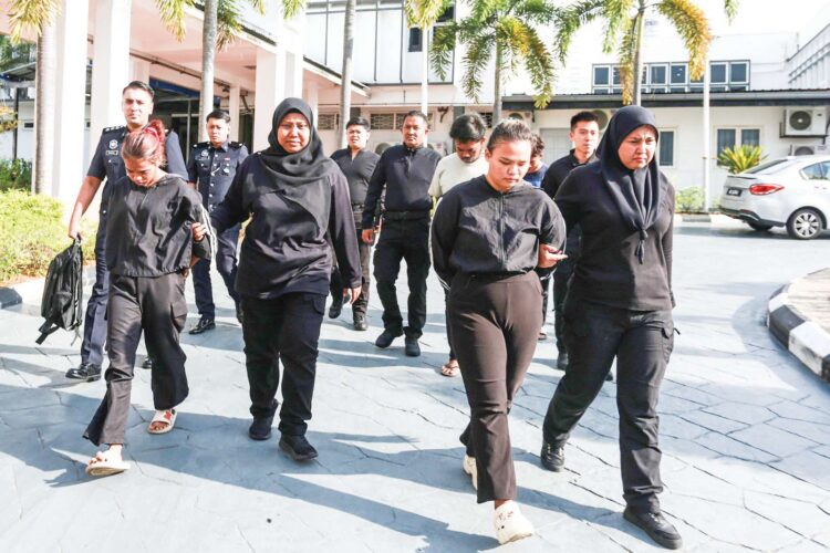 Culik Culik budak, empat sekawan dipenjara tiga tahun - Utusan Malaysia