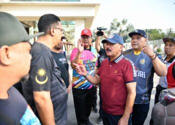 Ketua Pengarah AADK, Datuk Ruslin Jusoh menghadiri sesi Flag Off #SkuadIhsanMadaniKDN ke Kelantan dan Terengganu bagi misi bantuan banjir.