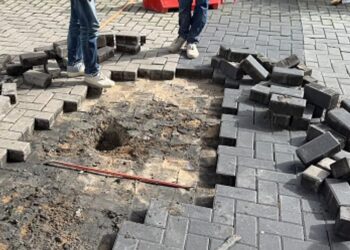 TANAH mendap dipercayai berpunca daripada paip culvert yang berusia lebih 35 tahun.