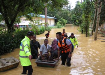 Pakar mencadangkan  ban konkrit perlu diperluaskan di kawasan berisiko banjir di Kelantan bagi menjamin keselamatan jangka panjang dan mengurangkan kerosakan berulang setiap kali musim tengkujuh.