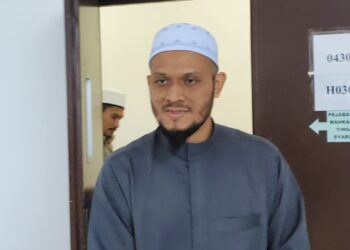 MUHAMMAD ‘ATHOULLAH Ashaari mengaku tidak bersalah di Mahkamah Tinggi Syariah Melaka atas pertuduhan cuba menghina agama Islam.