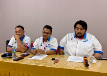 PETO Galim semasa dalam sidang akhbar di Ibu Pejabat MPN PKR Sabah, hari ini.
