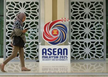 GAMBAR HIASAN
