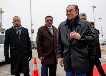FACEBOOK ANWAR IBRAHIM