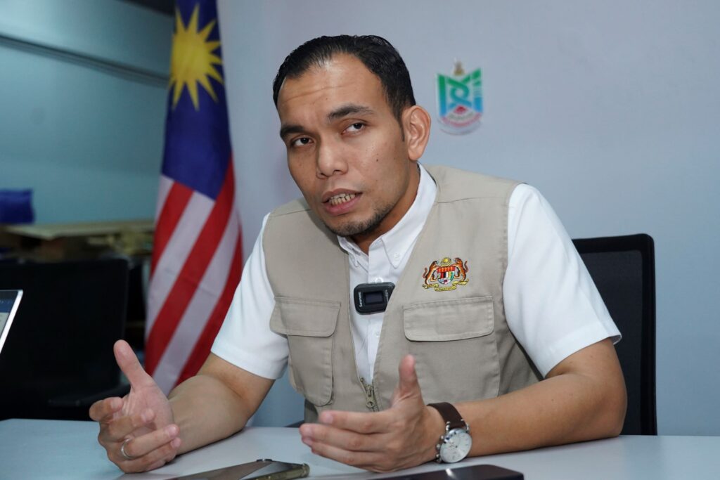 Hanya mahu tutup kegagalan, Pejuang jangan main politik sempit 1 BARU SYAHREDZAN JOHAN