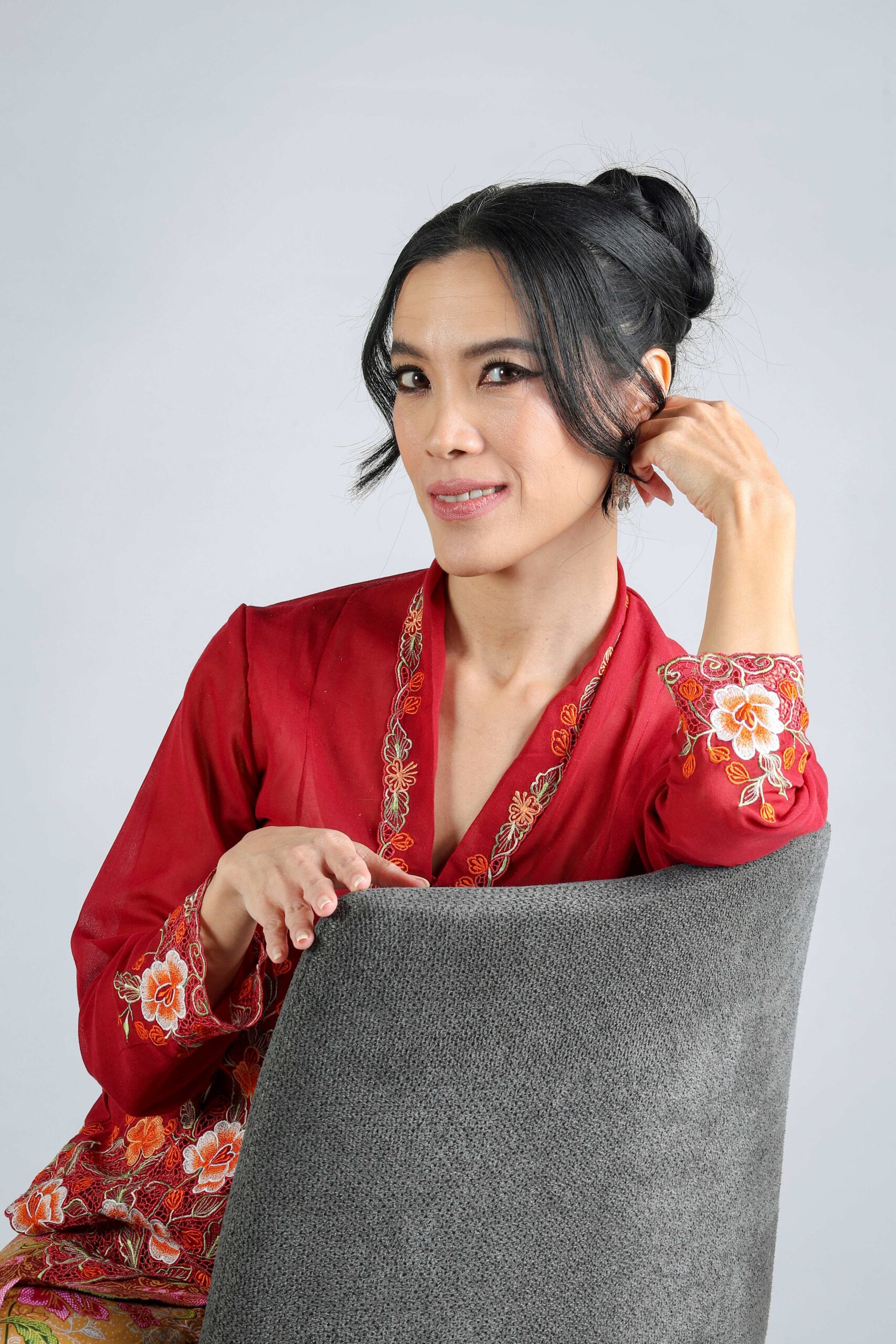 Keluarga Tionghoa tapi pentingkan bahasa Melayu
